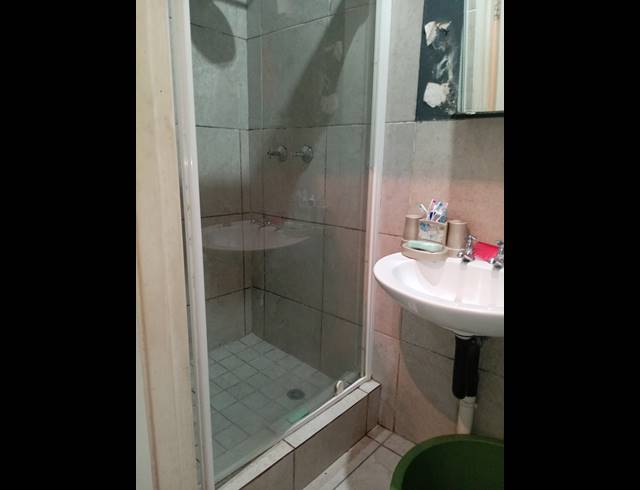 1 BEDROOM FLAT FOR SALE IN PIETERMARITZBURG CENTRAL